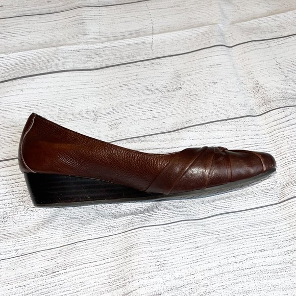 Nurture Brown Leather Women's Wedge Heel Shoes Size 9 - Picture 3 of 6